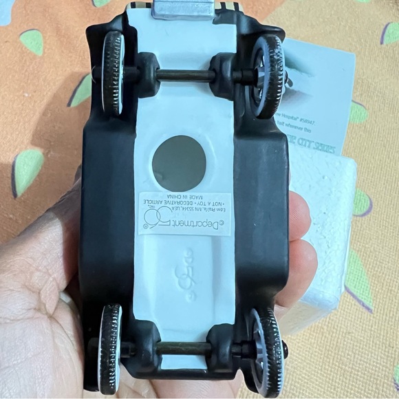 Department 56 Collection:Box 0011: - Picture 6 of 9